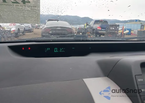 2008 Toyota Prius из США, поврежденный, VIN JTDKB20UX83320860